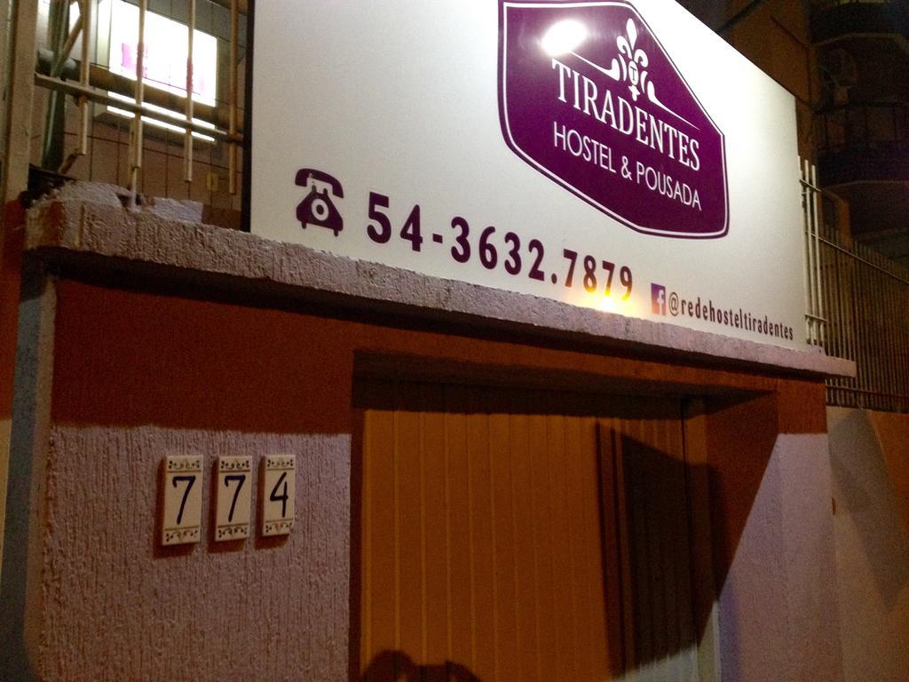 Hostel E Pousada Tiradentes 774 Passo Fundo Ngoại thất bức ảnh